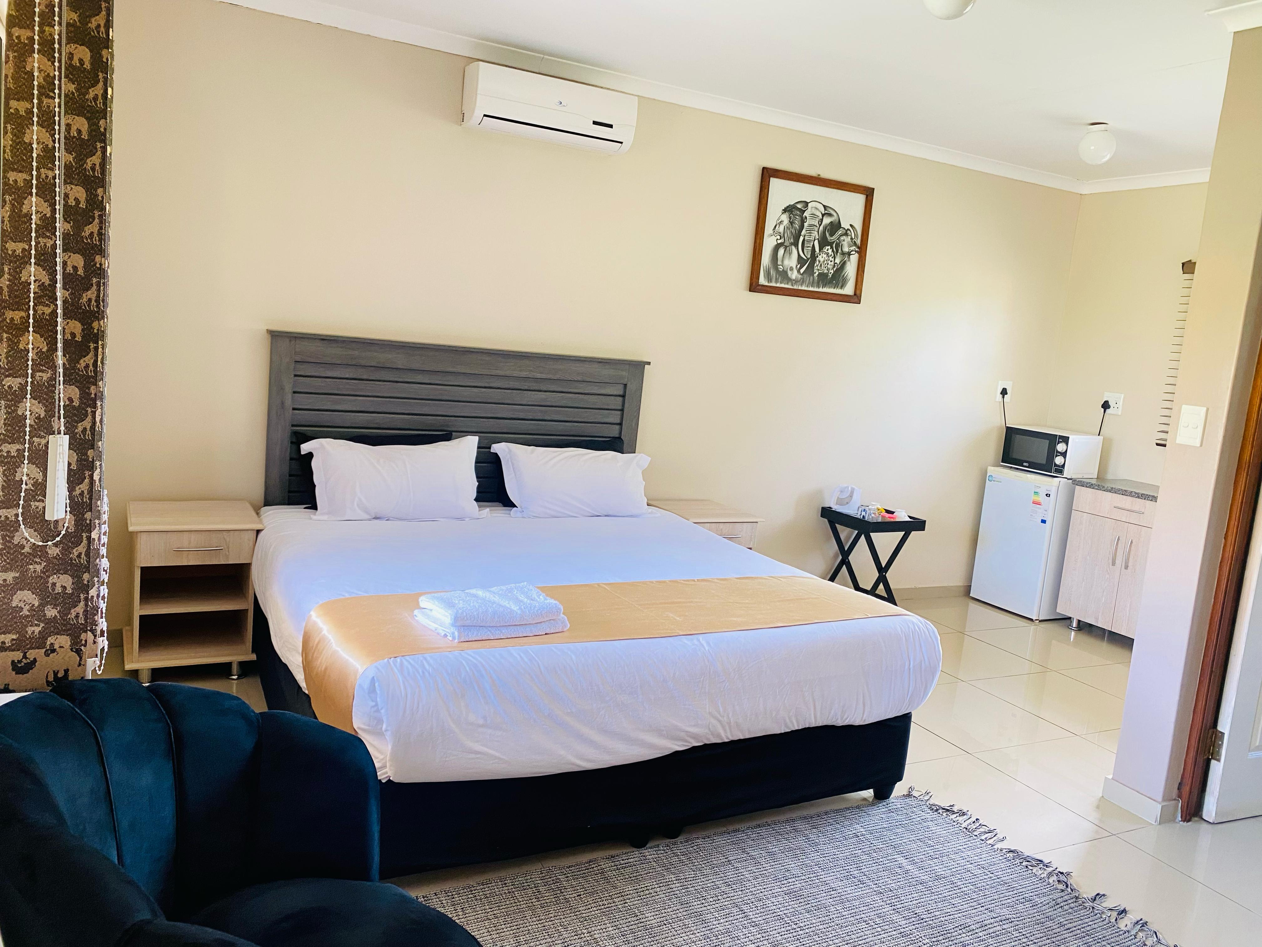 Room 1 Image