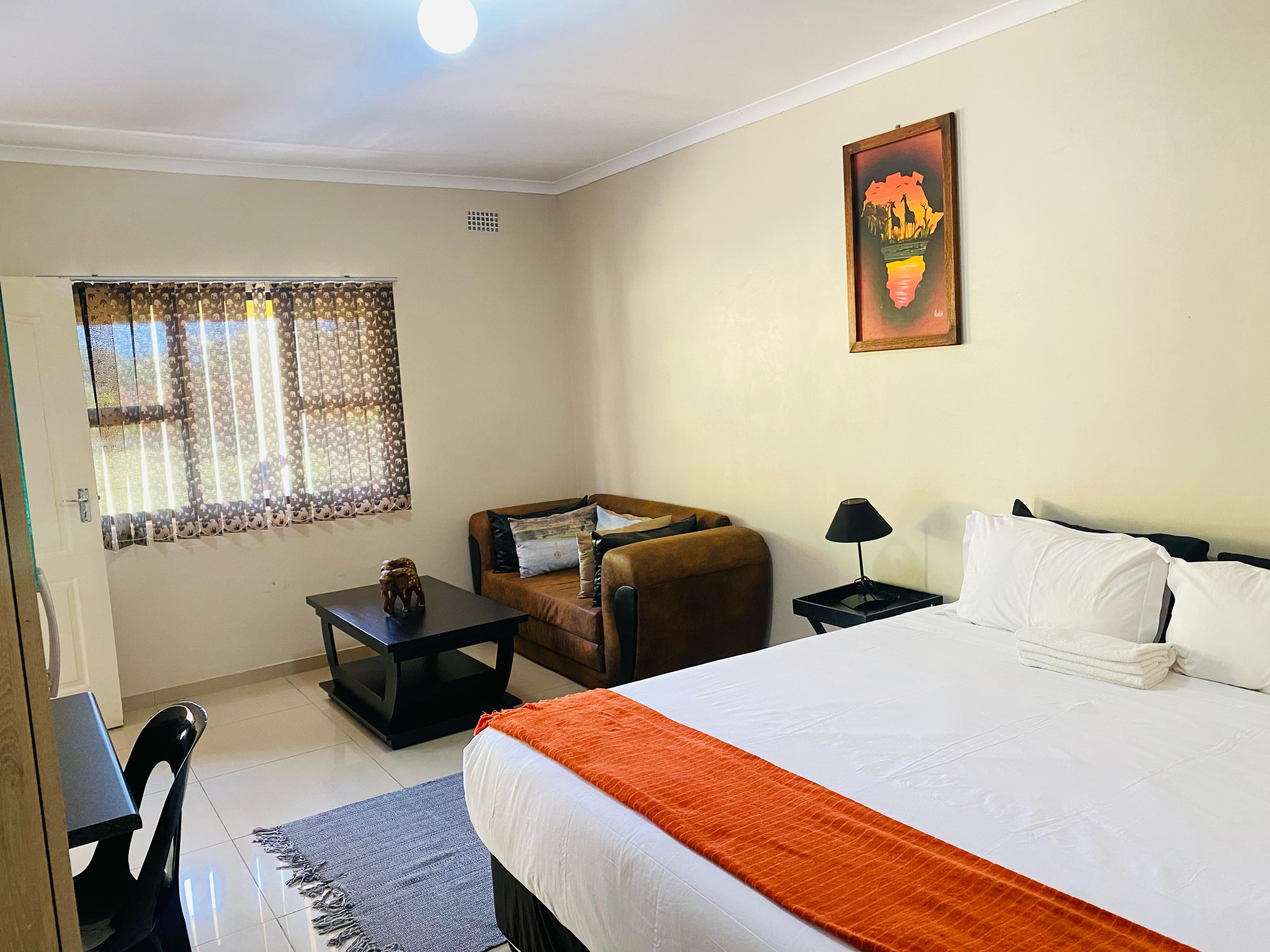Room 2 Image 4