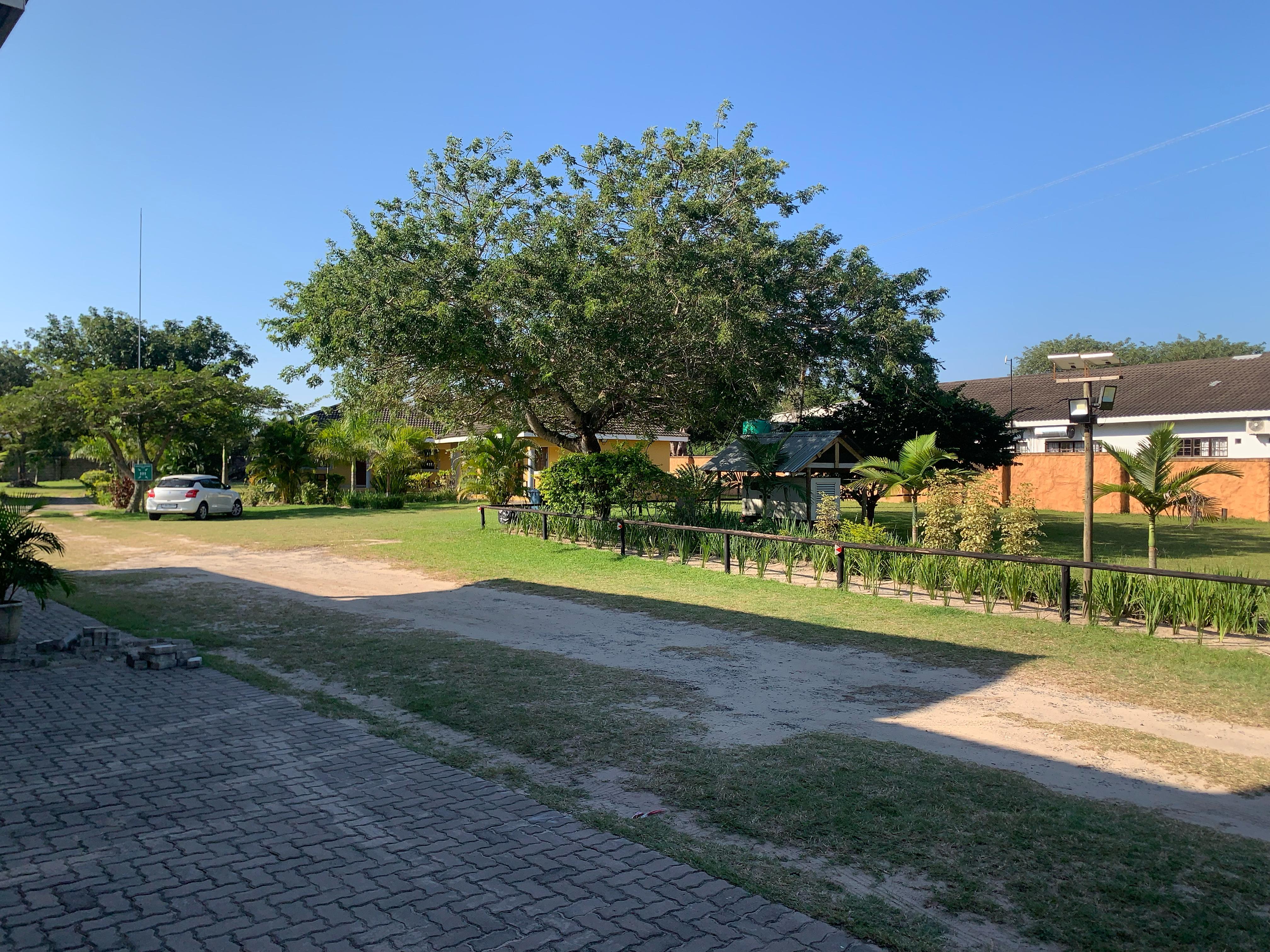 Exterior 1